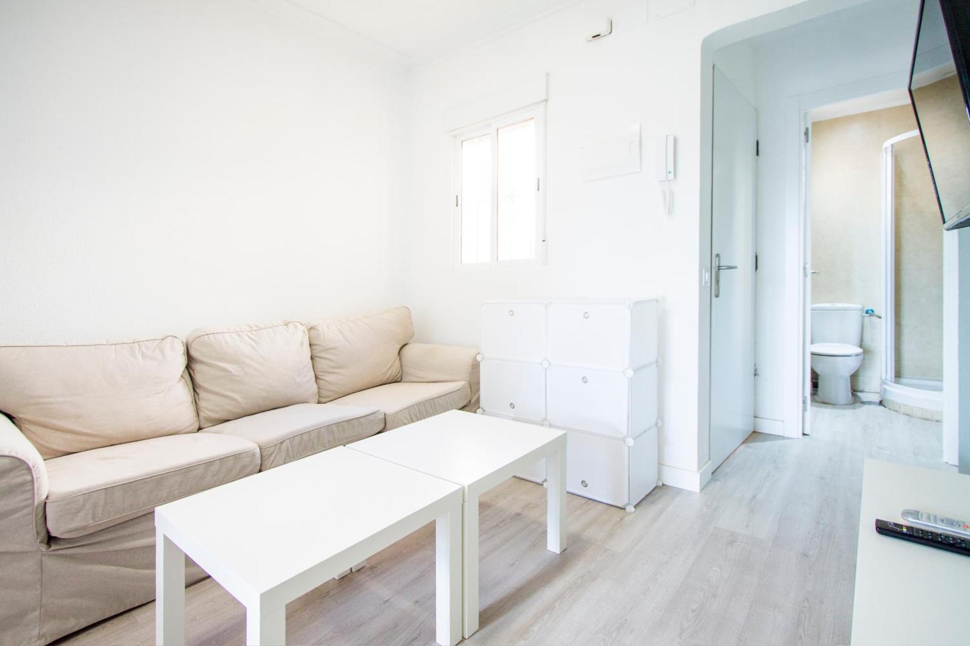 Apartamentos Tetuan Sandino Madrid Exterior photo