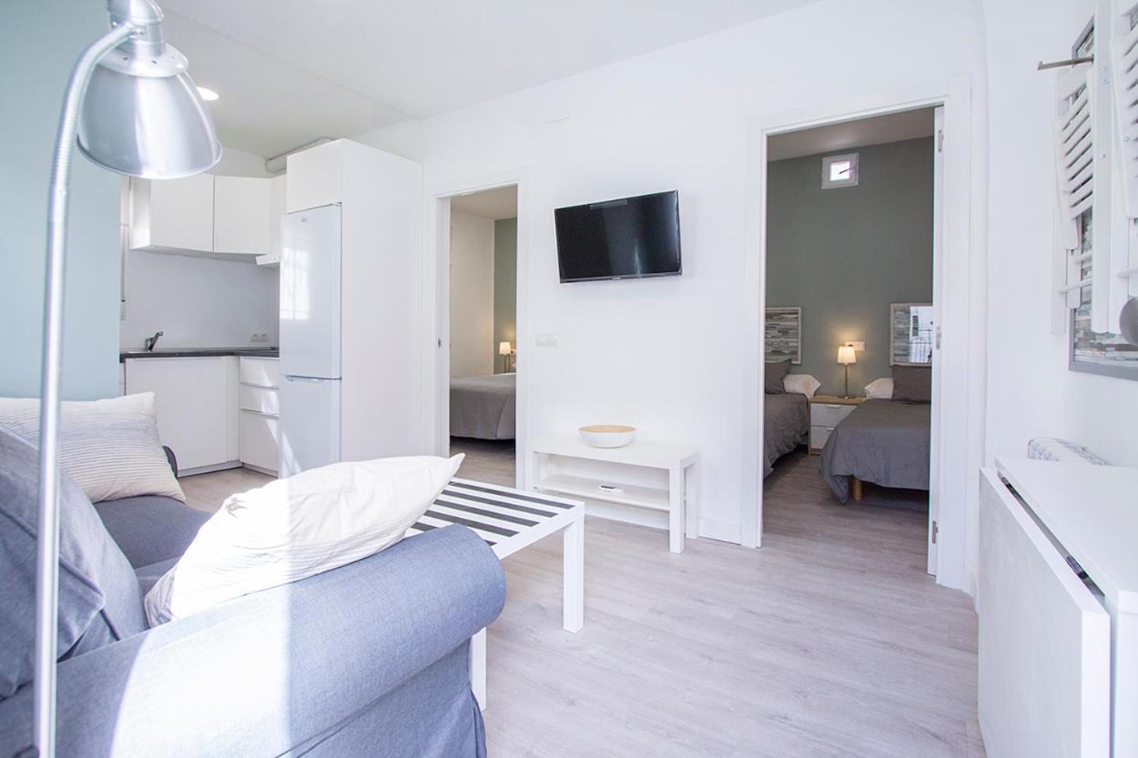 Apartamentos Tetuan Sandino Madrid Exterior photo
