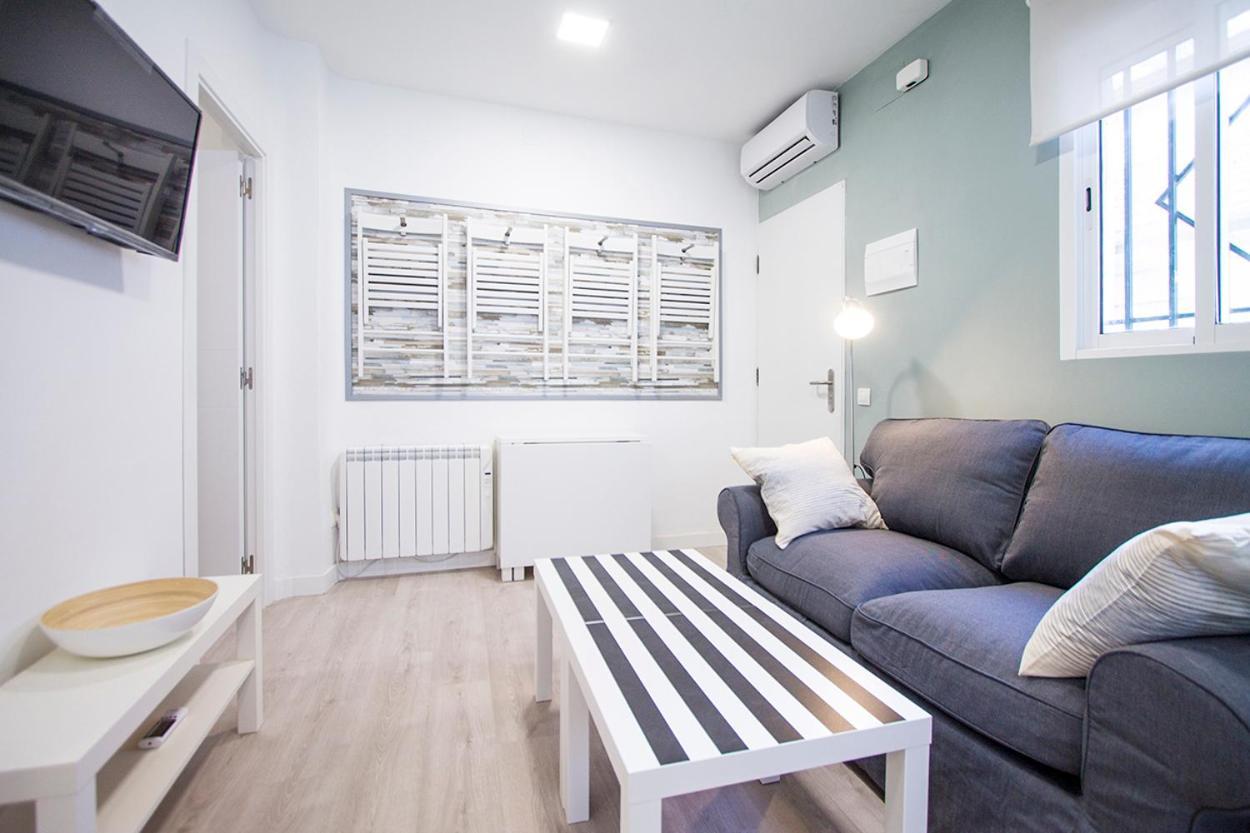 Apartamentos Tetuan Sandino Madrid Exterior photo