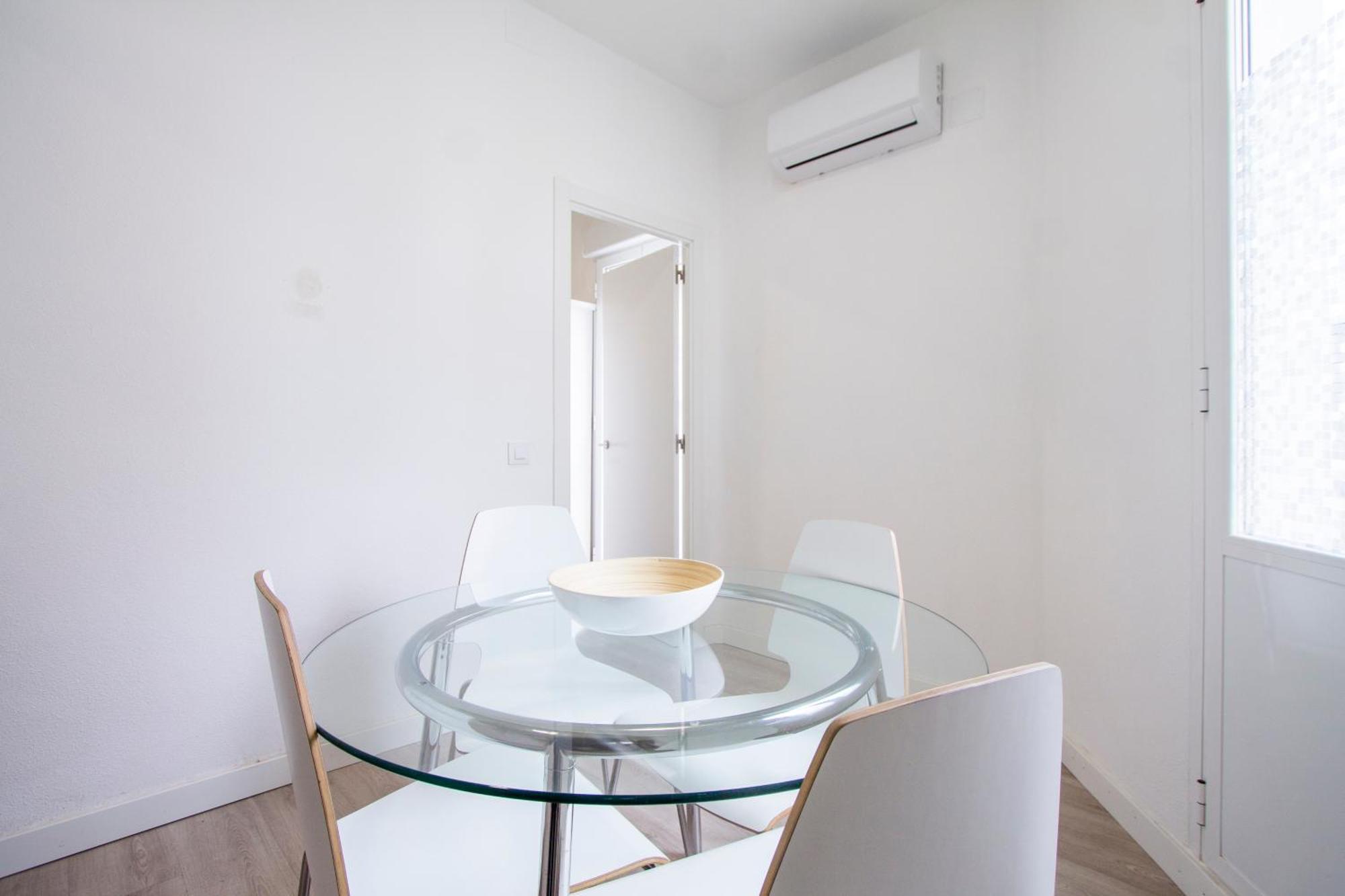 Apartamentos Tetuan Sandino Madrid Exterior photo