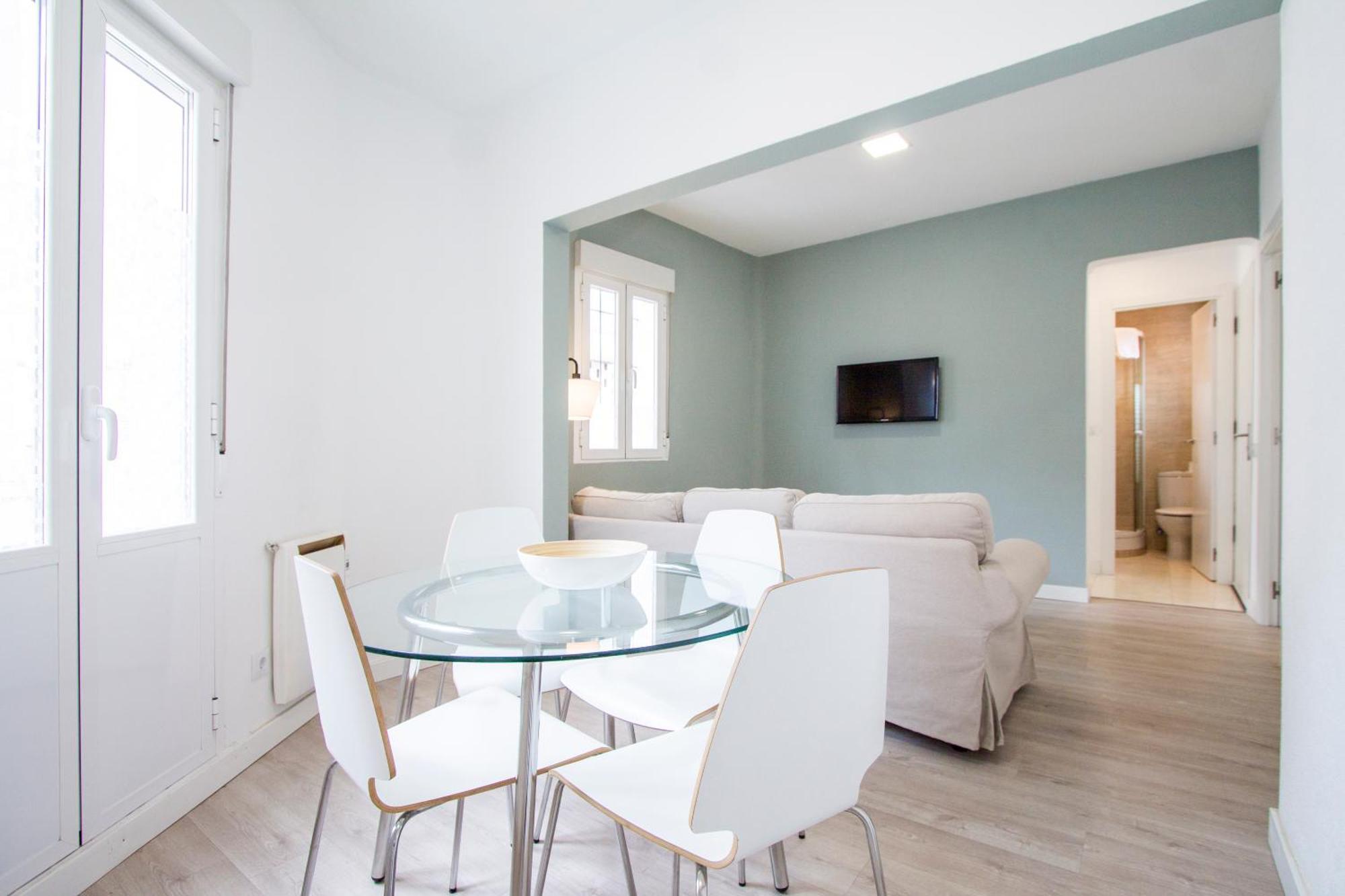 Apartamentos Tetuan Sandino Madrid Exterior photo